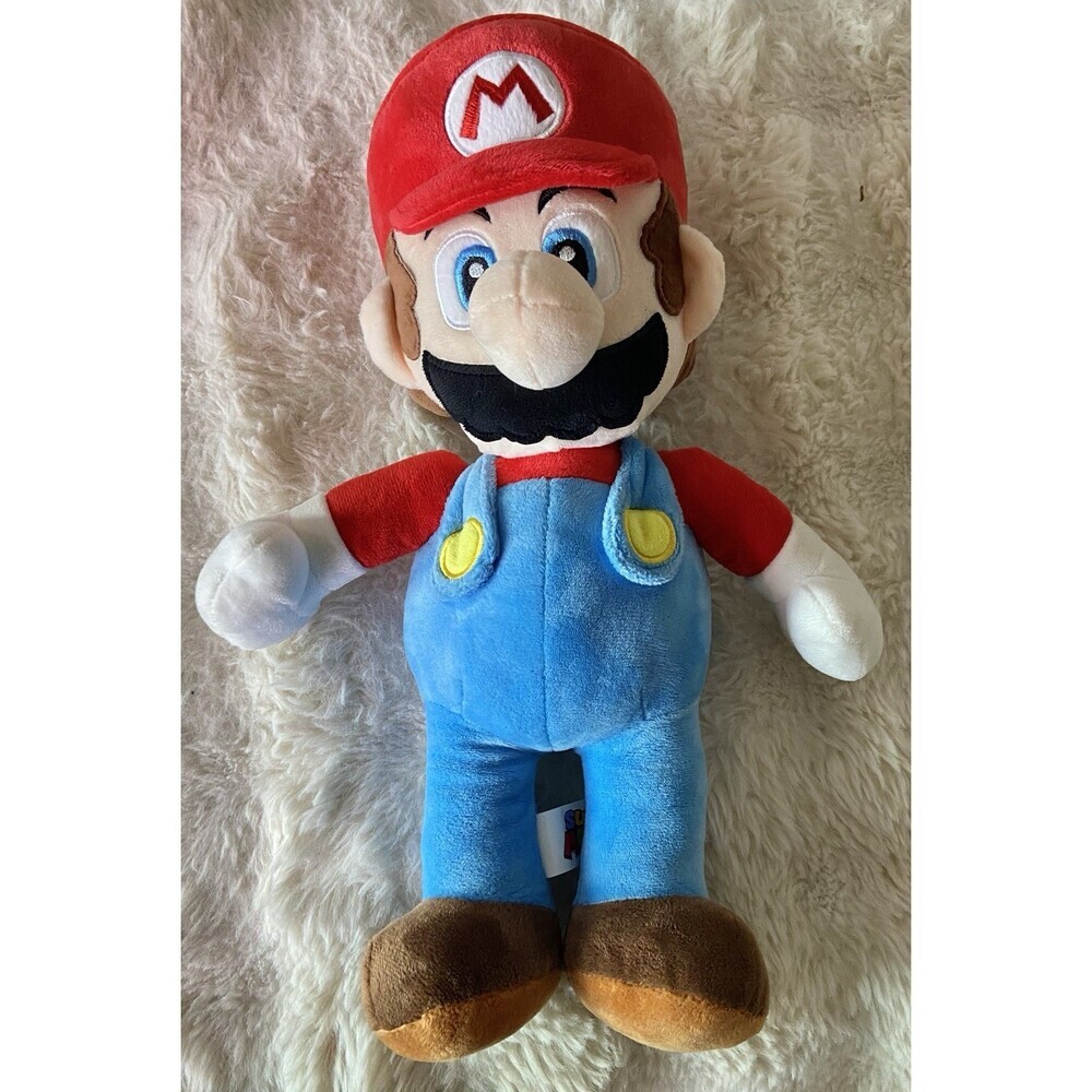Super Mario 11” Plush Good Stuff 2022 EUC